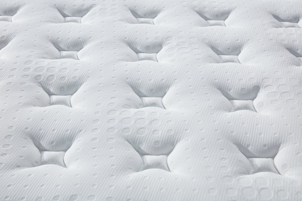 Gel Memory Foam 2000 Pocket Spring Mattress in a Box - 35cm Deep Medium Firm
