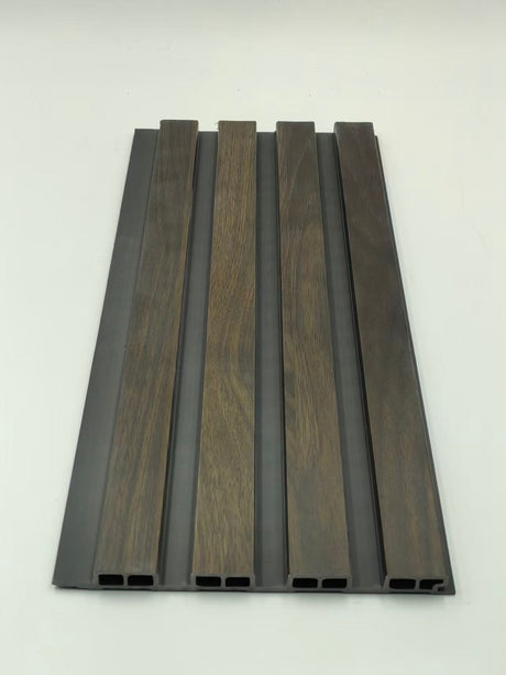 Walnut Seamless Wall Panel