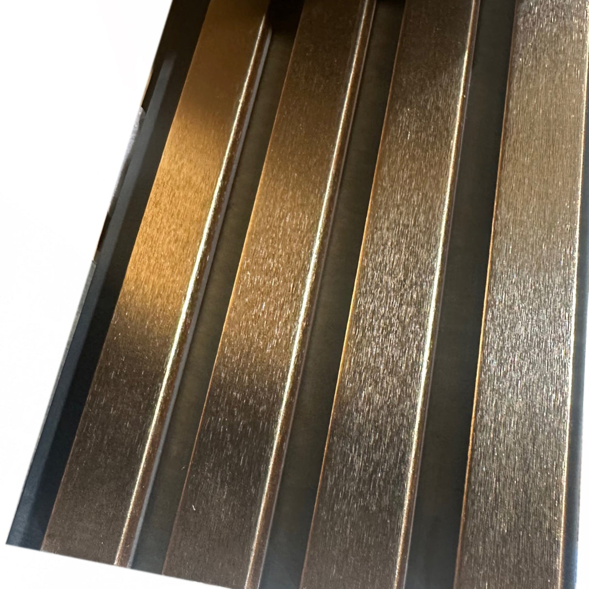 WPC Wall Panels - Wood Effect Slatted Wall Panels - 235cm x 15cm (14 pack) - Gold / Black