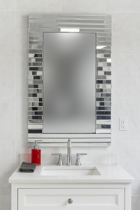 Luxury Rectangular Decorative Wall Mirror with Staggered Silver Border