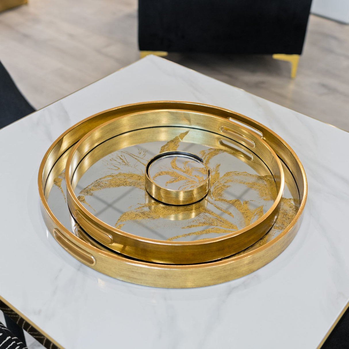 Circular Tray Set Gold Leaf Design